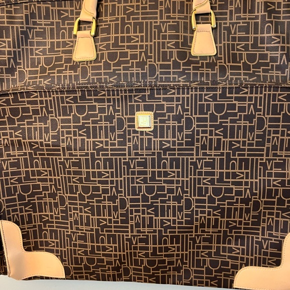 Diane Von Furstenburg Garment Bag NWOT - Picture 9 of 10